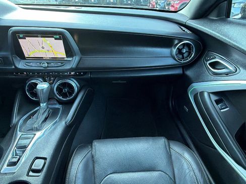 Used 2016 Chevrolet Camaro SS image 35