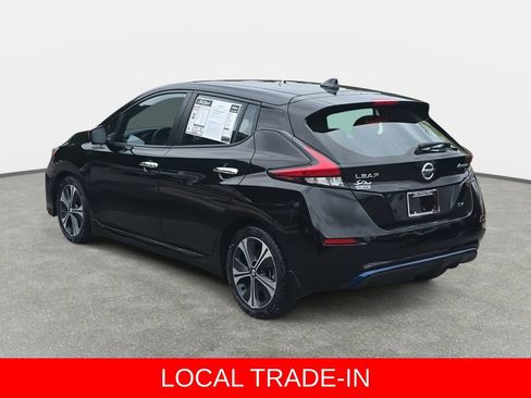 Used 2022 Nissan Leaf SV w/ SV Technology Package FWD image 7