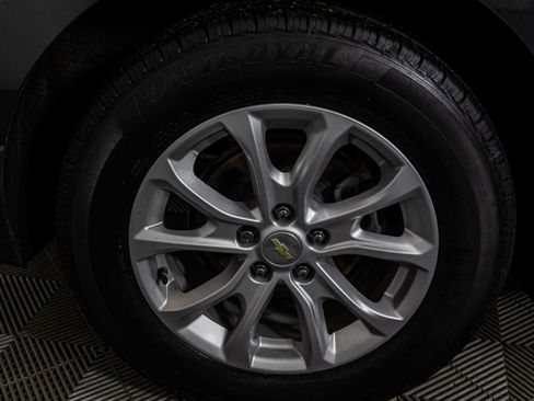 Used 2019 Chevrolet Equinox LT w/ Driver Convenience Package image 56