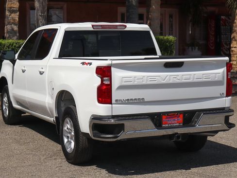 Used 2025 Chevrolet Silverado 1500 LT w/ Leather Package AWD/4WD image 6