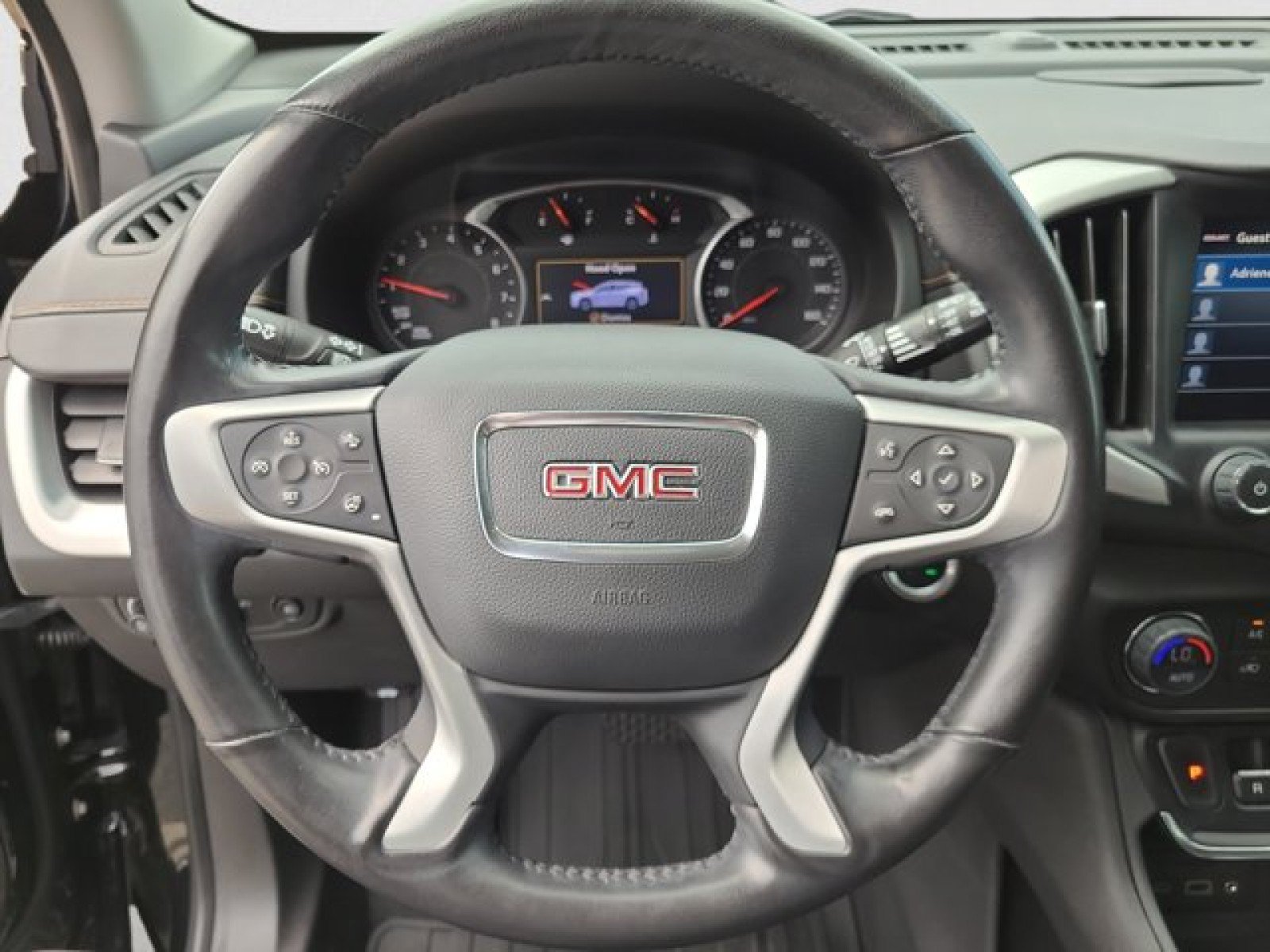Used 2021 GMC Terrain SLT w/ Infotainment Package II AWD/4WD image 15