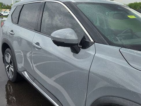 Used 2021 Nissan Rogue SL w/ Premium Package FWD image 6
