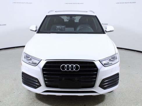 Used 2018 Audi Q3 2.0T Premium image 2