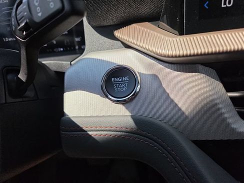 New 2026 Ford Explorer Active AWD/4WD image 19