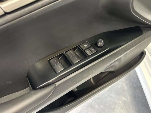 Used 2025 Toyota Camry LE FWD image 16