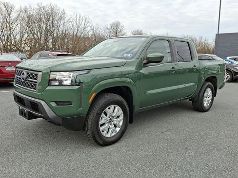 Certified 2023 Nissan Frontier SV w/ Technology Package AWD/4WD image 3