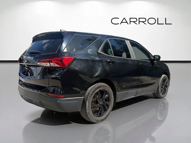 Used 2023 Chevrolet Equinox LS w/ Midnight Edition FWD image 3