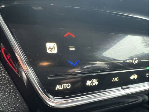 Used 2021 Honda HR-V EX image 18