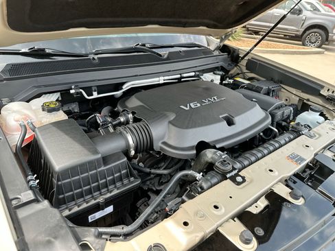 Used 2022 Chevrolet Colorado ZR2 image 23