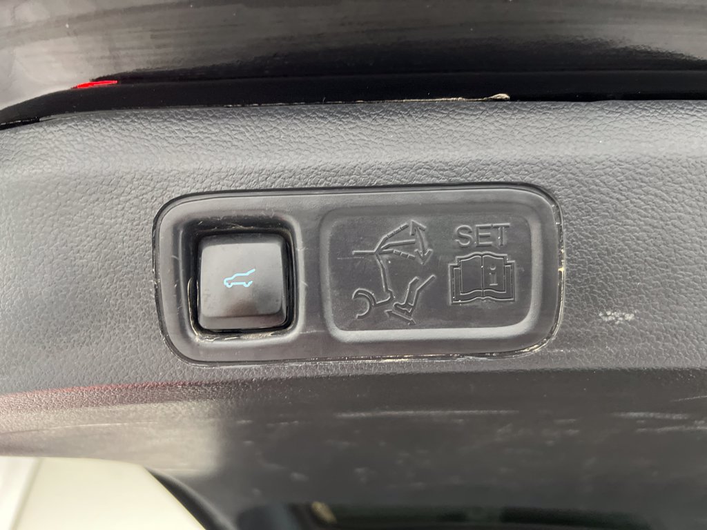 Used 2022 Ford Expedition Max Platinum AWD/4WD image 53