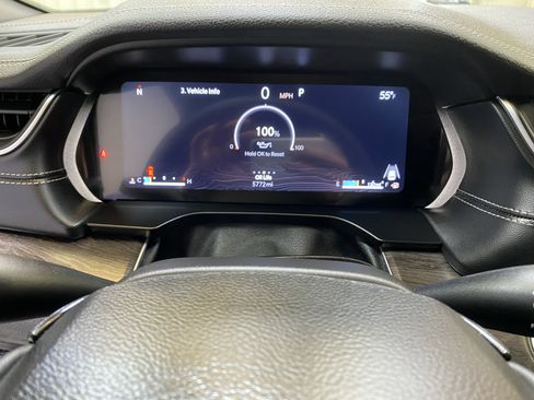 Used 2025 Jeep Grand Cherokee L Limited w/ Black Appearance Package image 38