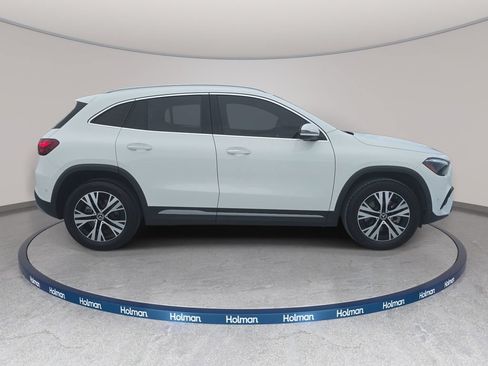 Used 2025 Mercedes-Benz GLA 250 image 6