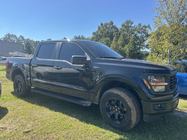 Used 2025 Ford F150 STX w/ Equipment Group 201A FX4 AWD/4WD image 11