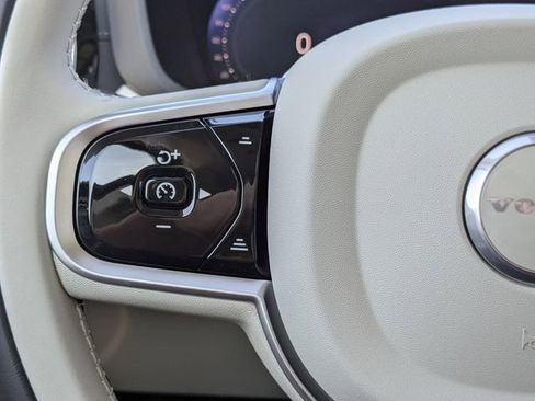 New 2026 Volvo XC60 T8 Ultra w/ Protection Package Premier image 28