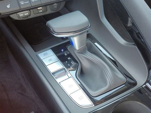 Certified 2024 Hyundai Elantra SEL w/ Convenience Package image 25