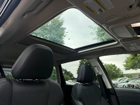 Certified 2024 Subaru Forester Premium AWD/4WD image 31
