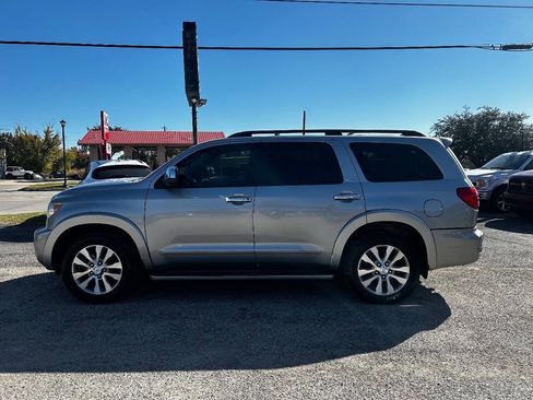 Used 2016 Toyota Sequoia Limited image 9