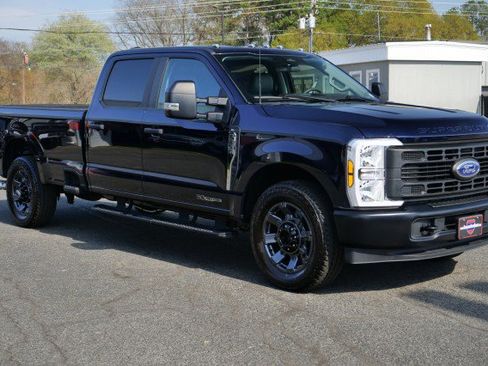 Used 2024 Ford F350 XL image 4