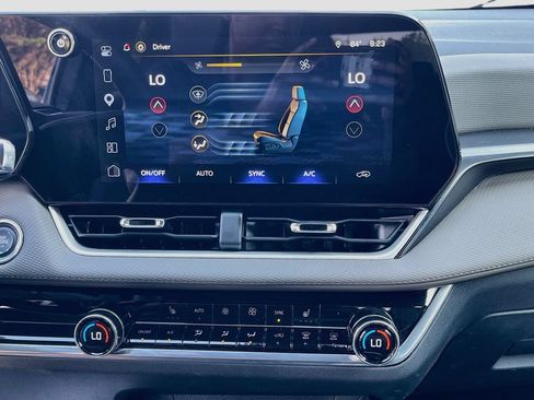 Used 2026 Chevrolet Equinox LT w/ Convenience Package II FWD image 25
