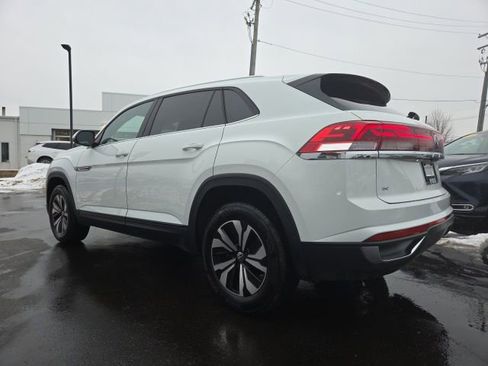 Used 2024 Volkswagen Atlas Cross Sport SE image 5