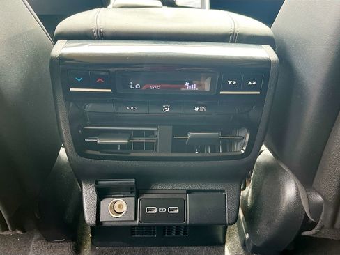 Used 2022 Acura MDX SH-AWD w/ Technology Package image 26