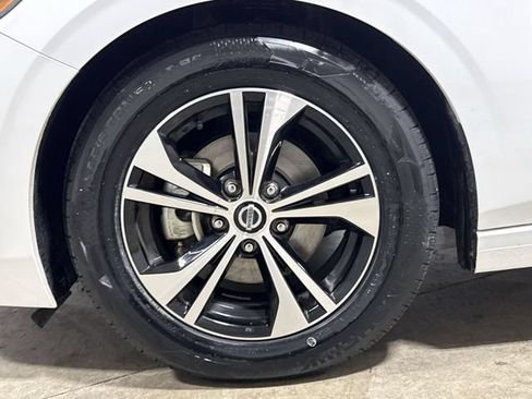 Used 2021 Nissan Sentra SV FWD image 26