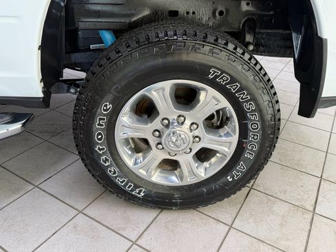 Used 2025 RAM 2500 Big Horn AWD/4WD image 13