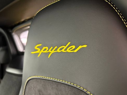 Certified 2021 Porsche 718 Boxster Spyder RWD image 17
