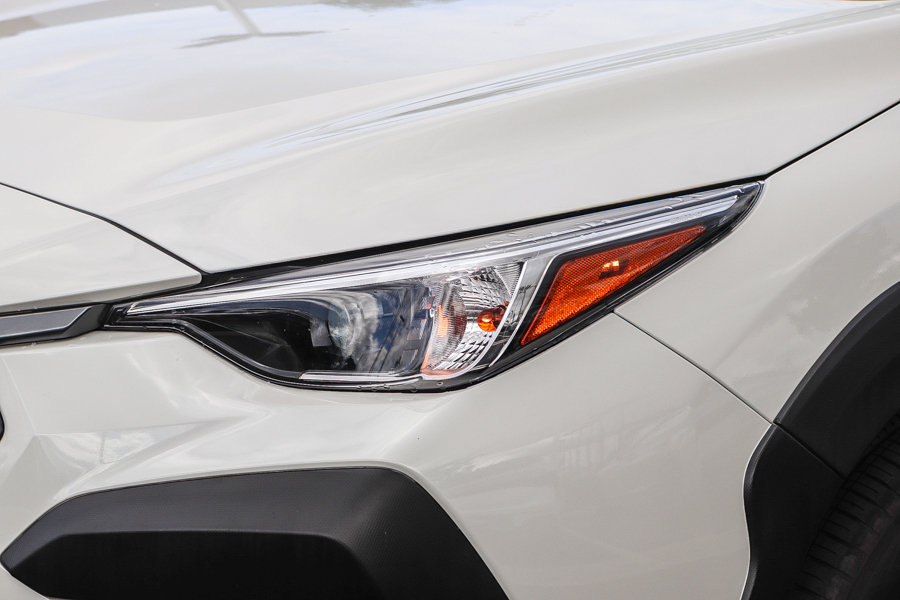 Used 2024 Subaru Crosstrek 2.0i Premium w/ Crosstrek Mirror Package AWD/4WD image 10