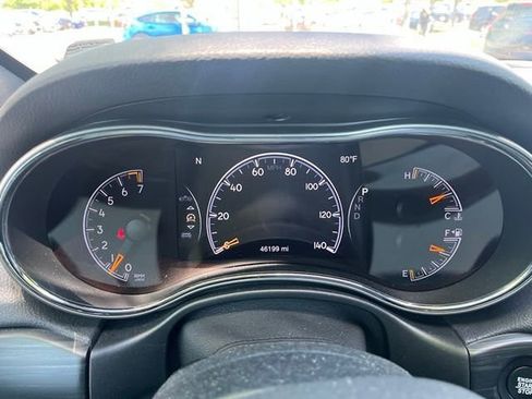 Used 2020 Jeep Grand Cherokee Limited w/ Luxury Group II AWD/4WD image 9