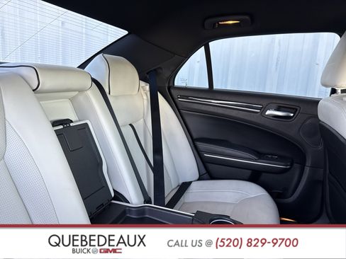 Used 2014 Chrysler 300 Uptown Edition w/ Quick Order Package 22M image 43