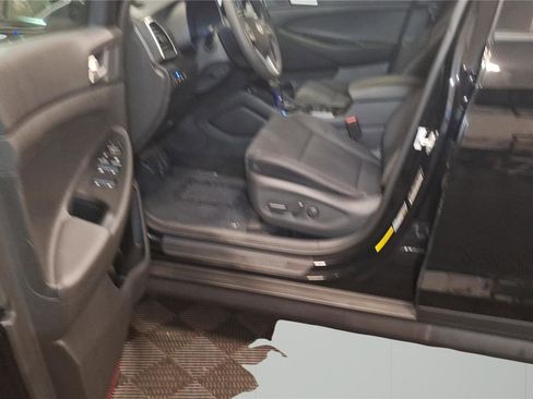 Used 2020 Hyundai Tucson Value FWD image 24
