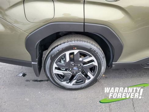 New 2025 Subaru Forester Premium image 21
