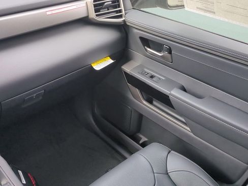 New 2026 Toyota Tundra Limited AWD/4WD image 15