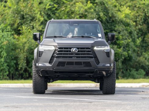 Used 2025 Lexus GX 550 AWD/4WD image 45