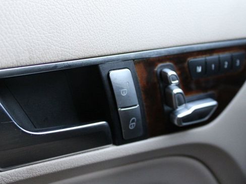 Used 2014 Mercedes-Benz E 350 2dr Coupe E 350 RWD w/ Premium 1 Package image 22