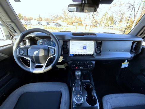 New 2025 Ford Bronco Big Bend image 12