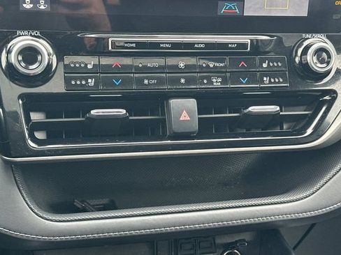 Certified 2021 Toyota Highlander Limited image 27