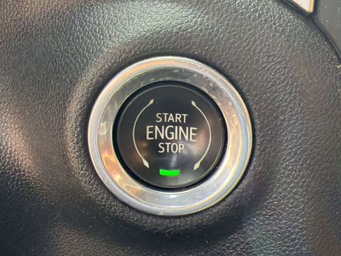 Used 2019 Chevrolet Silverado 1500 LT Trail Boss AWD/4WD image 17