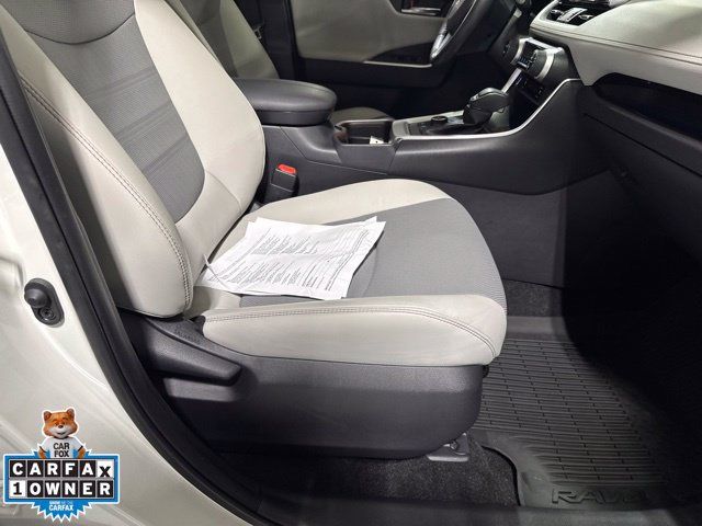 Used 2021 Toyota RAV4 Limited AWD/4WD image 50
