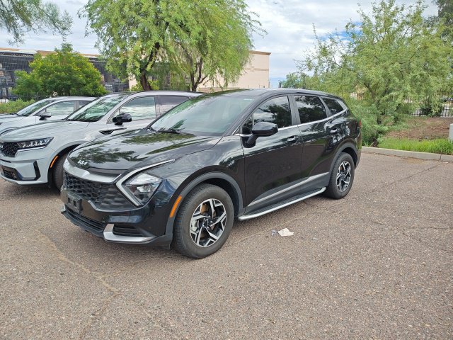 Used 2023 Kia Sportage LX AWD/4WD image 13