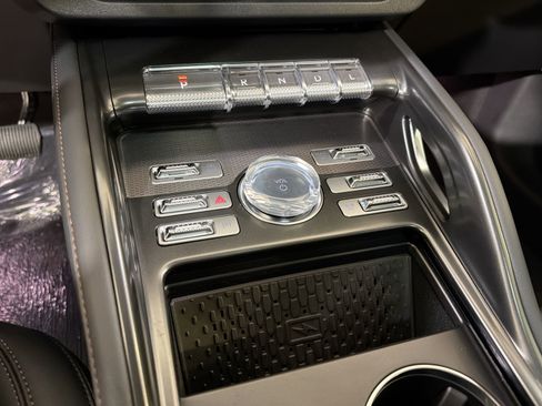 New 2026 Lincoln Nautilus Premier image 21