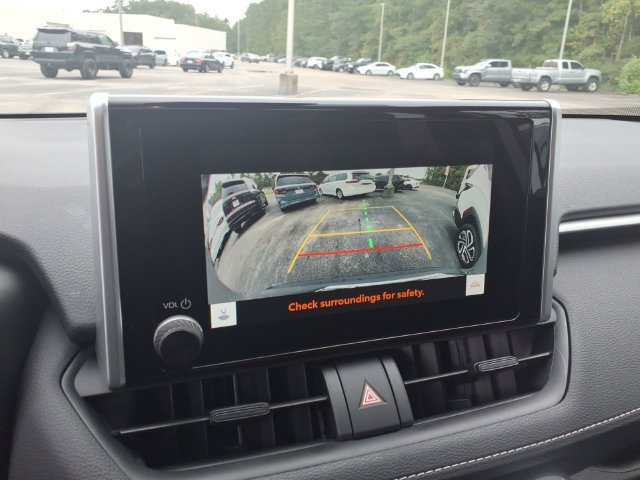 Used 2024 Toyota RAV4 XLE w/ Convenience Package FWD image 19