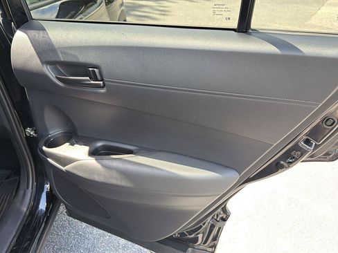Used 2025 Toyota Corolla Cross AWD Hybrid image 15