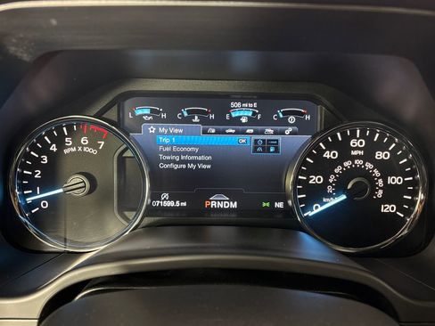 Used 2019 Ford F150 Platinum w/ Equipment Group 701A Luxury AWD/4WD image 19