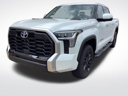Used 2023 Toyota Tundra Limited w/ TRD Off-Road Package AWD/4WD image 6