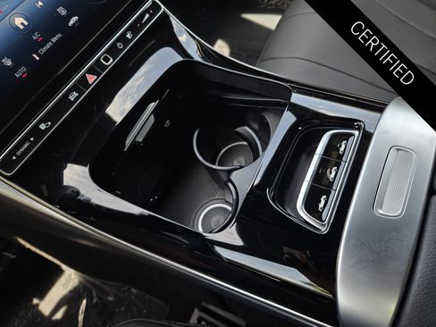 Certified 2024 Mercedes-Benz CLE 450 4MATIC Cabriolet image 18