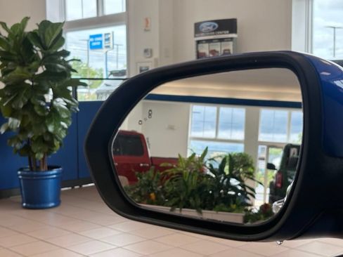 Used 2021 Kia Seltos SX w/ SX Sunroof Package AWD/4WD image 16
