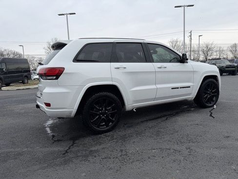 Used 2019 Jeep Grand Cherokee Altitude image 7