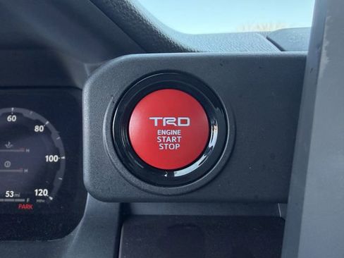 Used 2024 Toyota Tacoma TRD Sport image 21